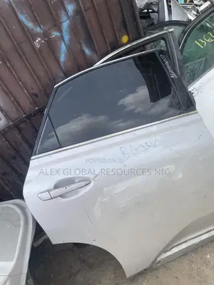 Back Right Door Rx350 2013 Available