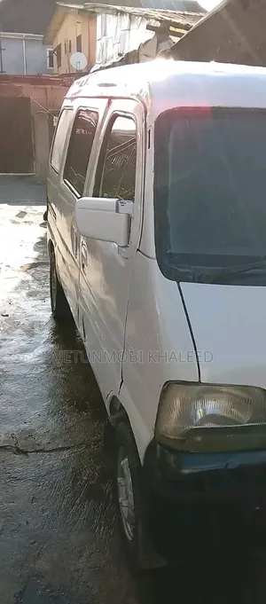 Suzuki APV Minibus 2010 White