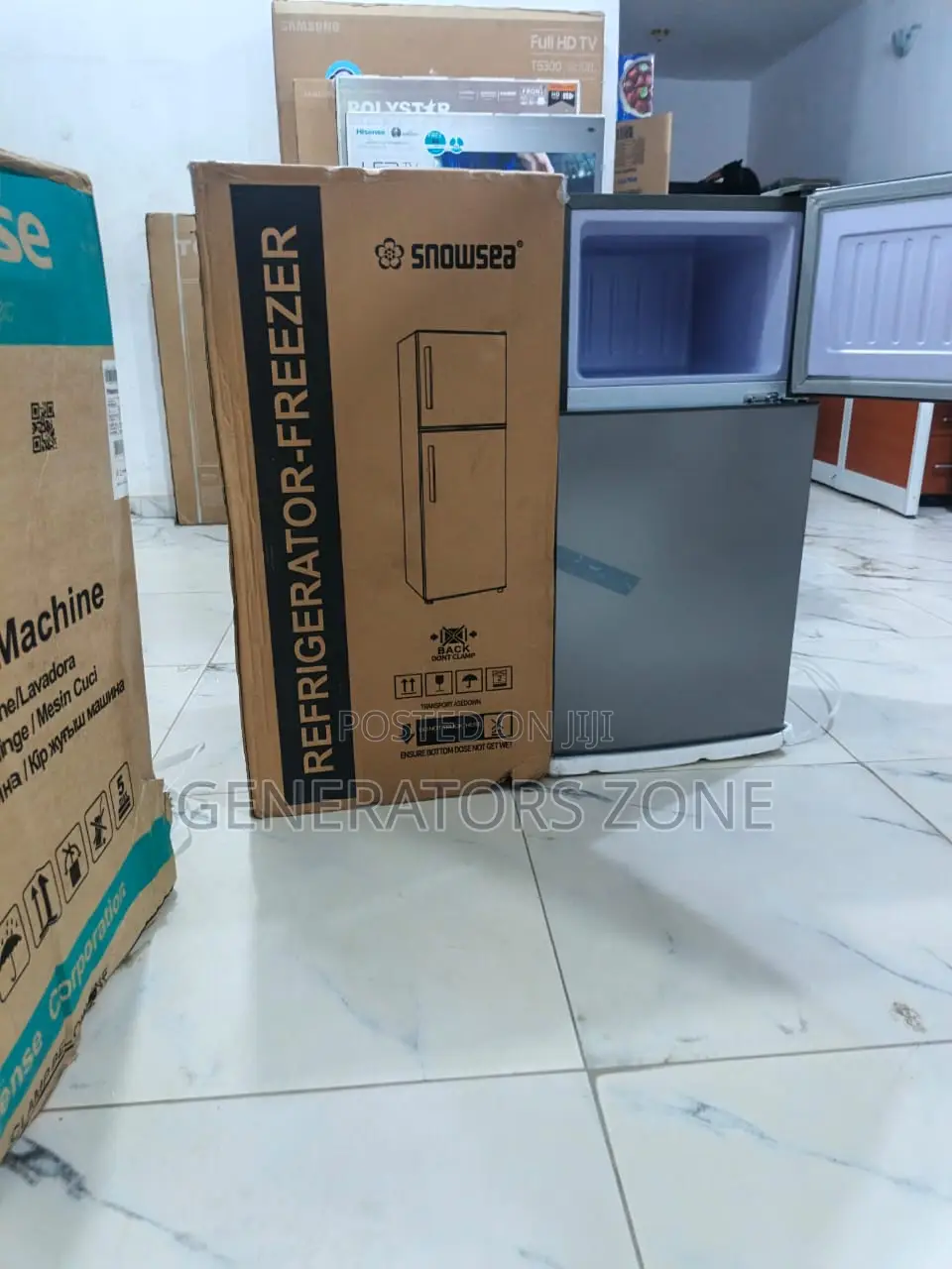 Snowsea BCD-136 Compact Refrigerator 100L
