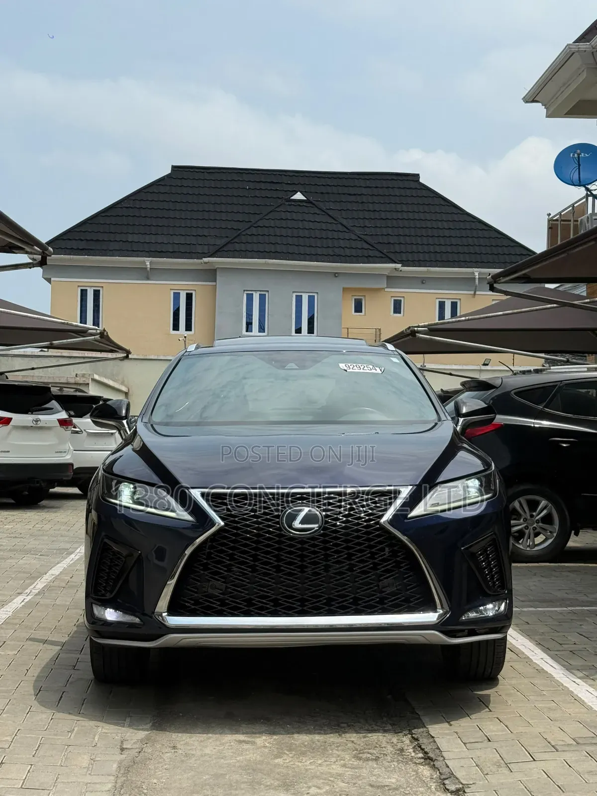 Lexus RX 2022 Blue