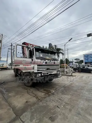 Self Loader Trucks Available for Rental