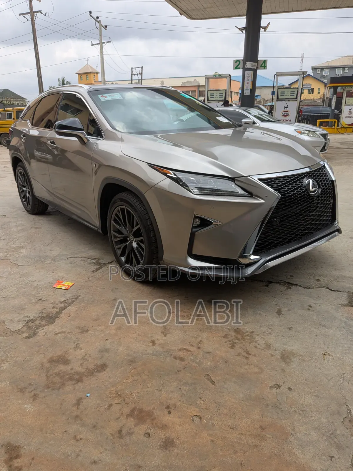 Lexus RX 2018 Gold