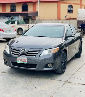 Toyota Camry XLE V6 4dr Sedan (3.5L 6cyl 6AM) 2008 Gray