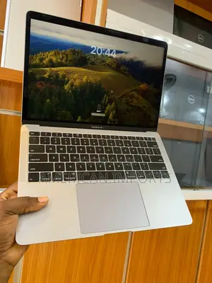 Laptop Apple MacBook Air 2019 8GB Intel Core i5 SSD 256GB
