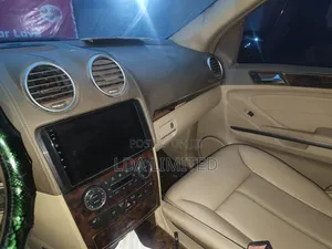 Mercedes-Benz GL-Class 2009 Gray