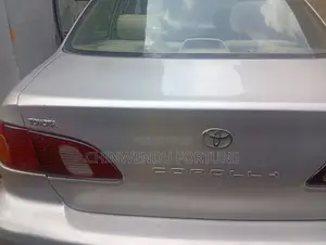 Toyota Corolla 1.9 D Sedan 2000