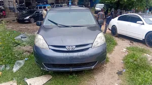 Toyota Sienna 2006 Blue