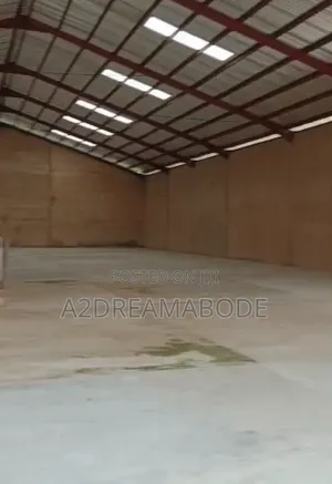 Nicely Placed Warehouse