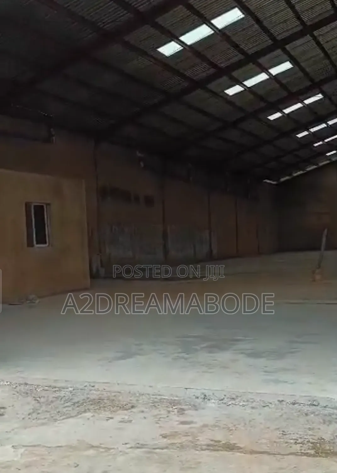 Nicely Placed Warehouse