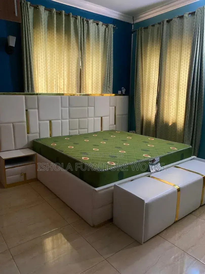Uphosery Bedframe