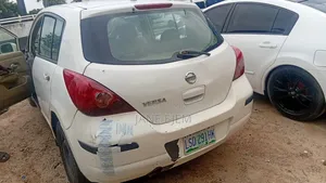 Nissan Versa 2008 White