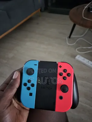 Clean Nitendo Switch Pro
