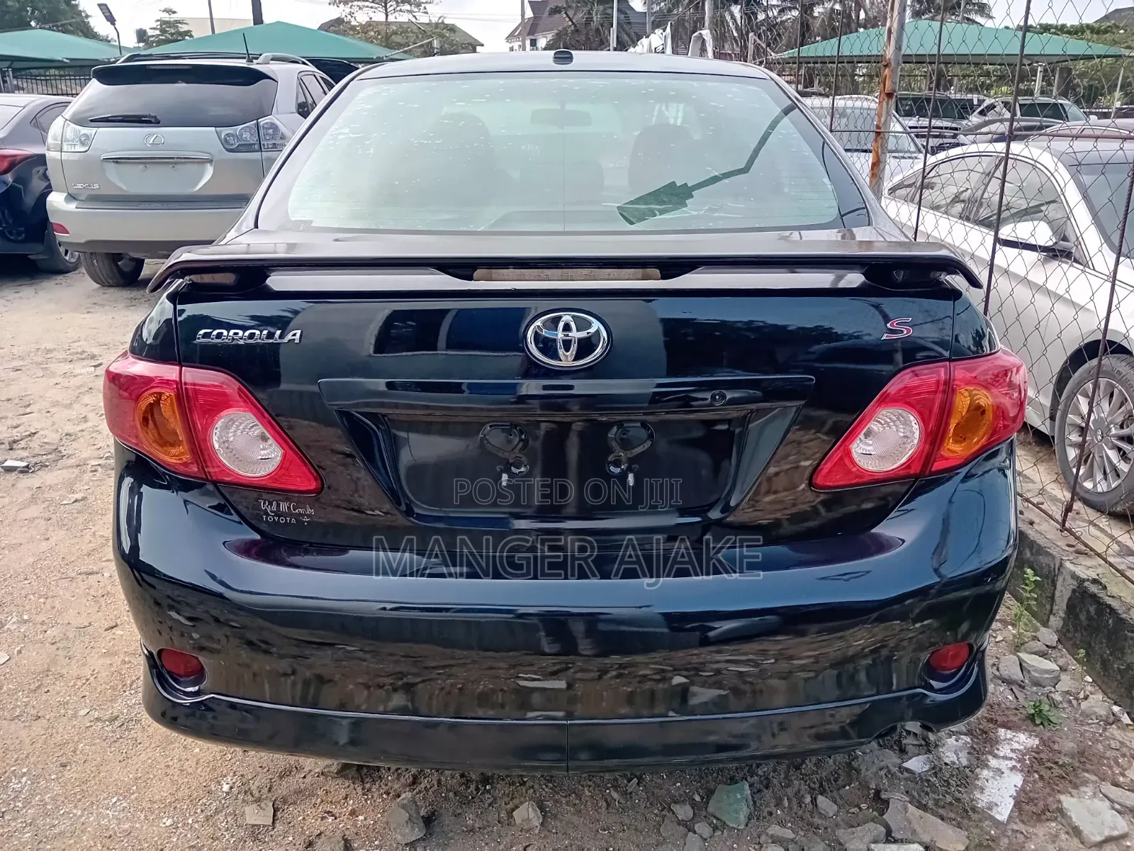 Toyota Corolla 2010 Black