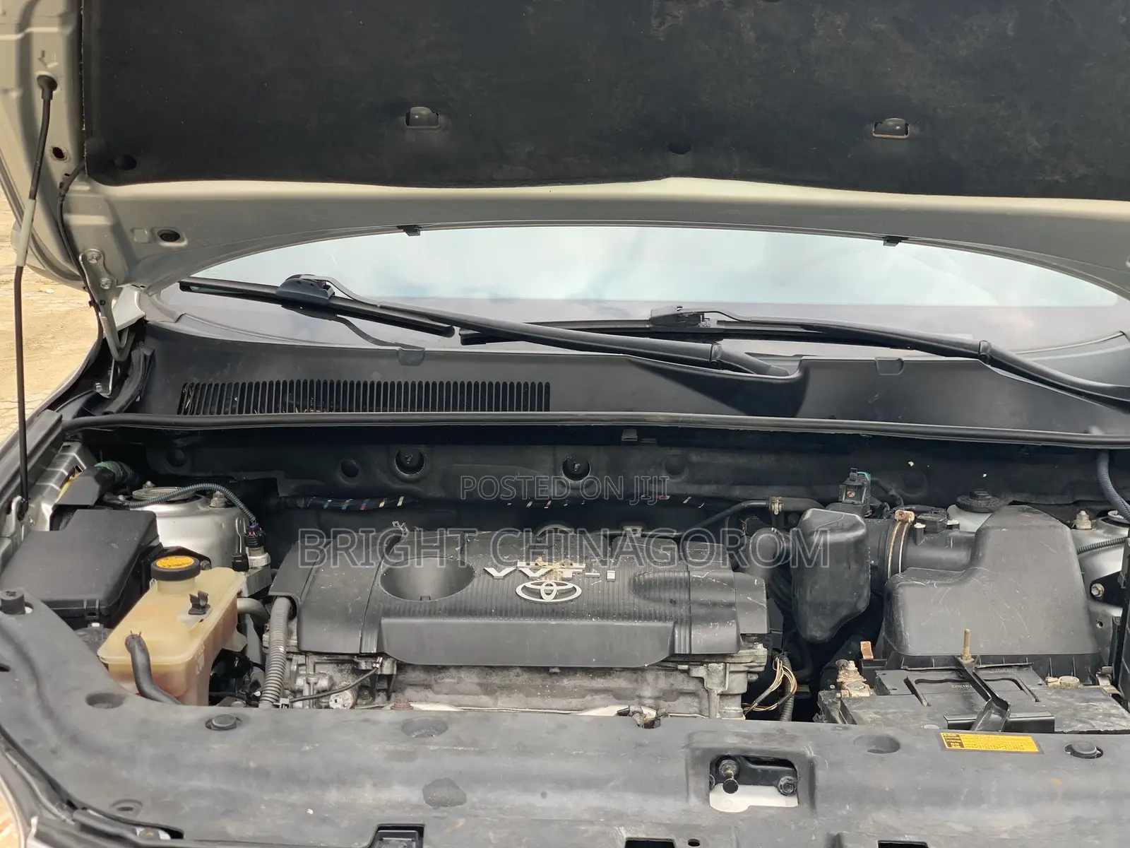 Toyota RAV4 2010 Silver