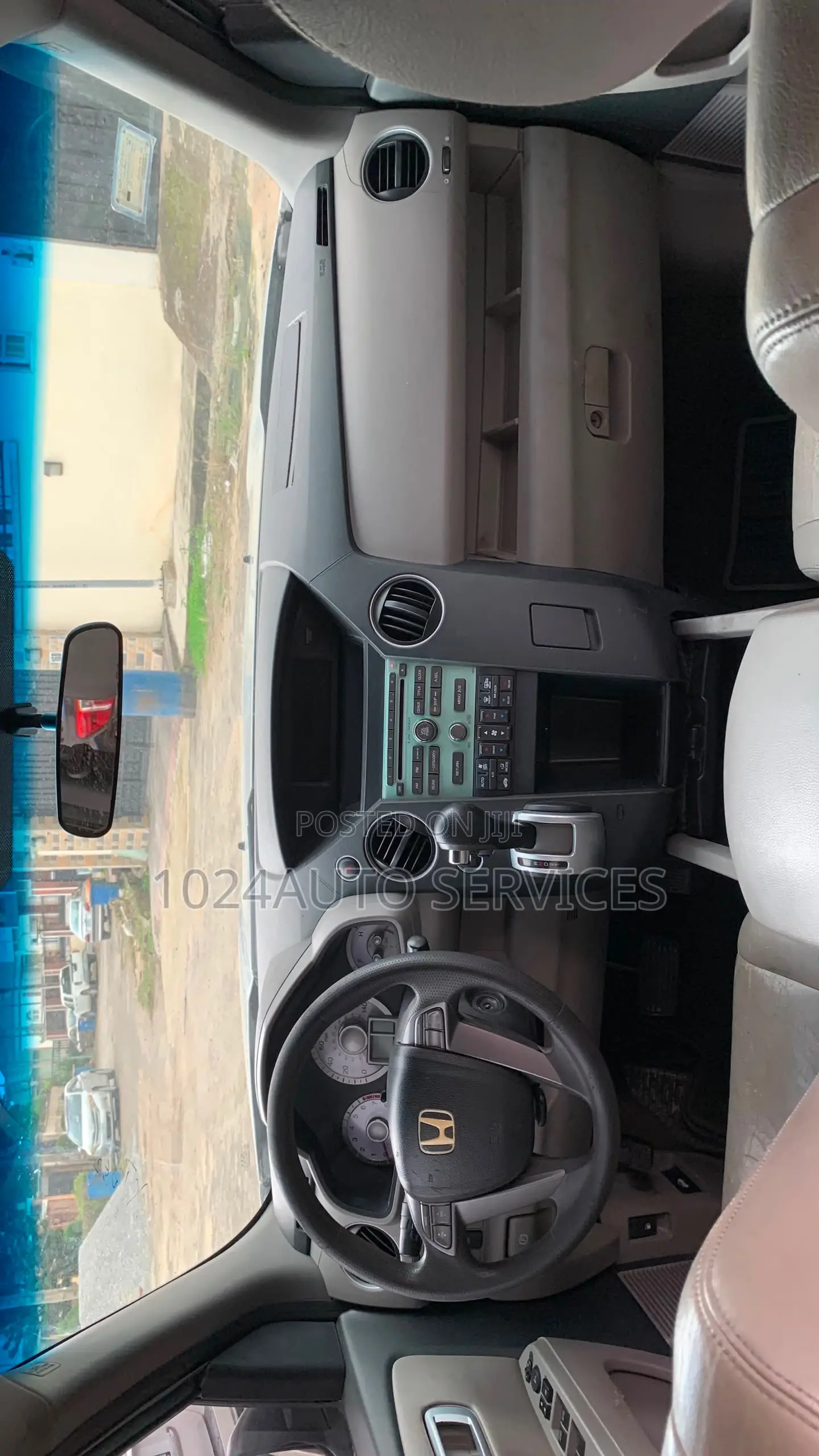 Honda Pilot 2010 Silver