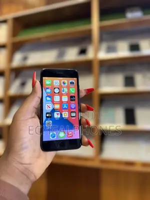 Apple iPhone 7 32 GB Black