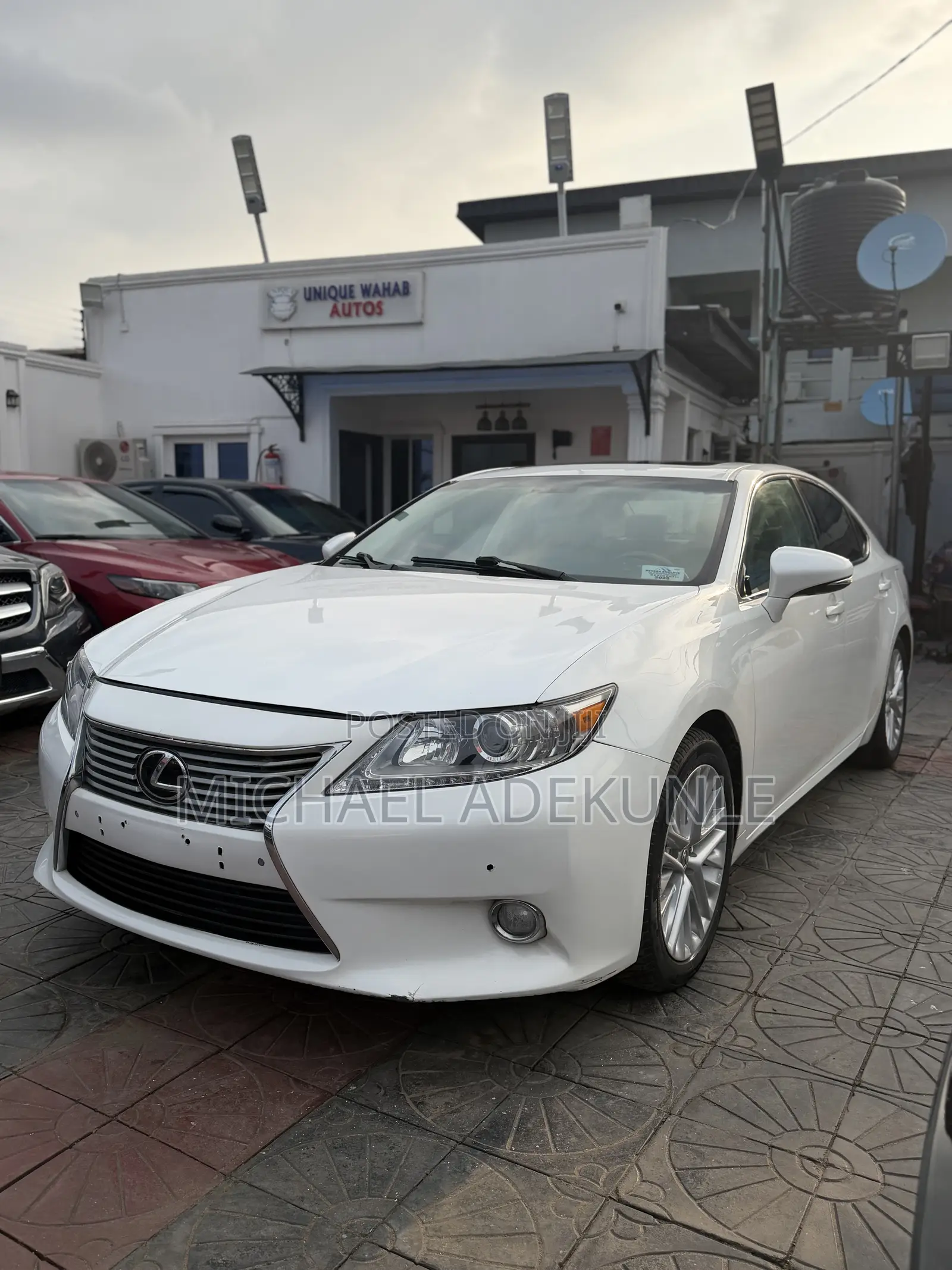 Lexus ES 2013 White