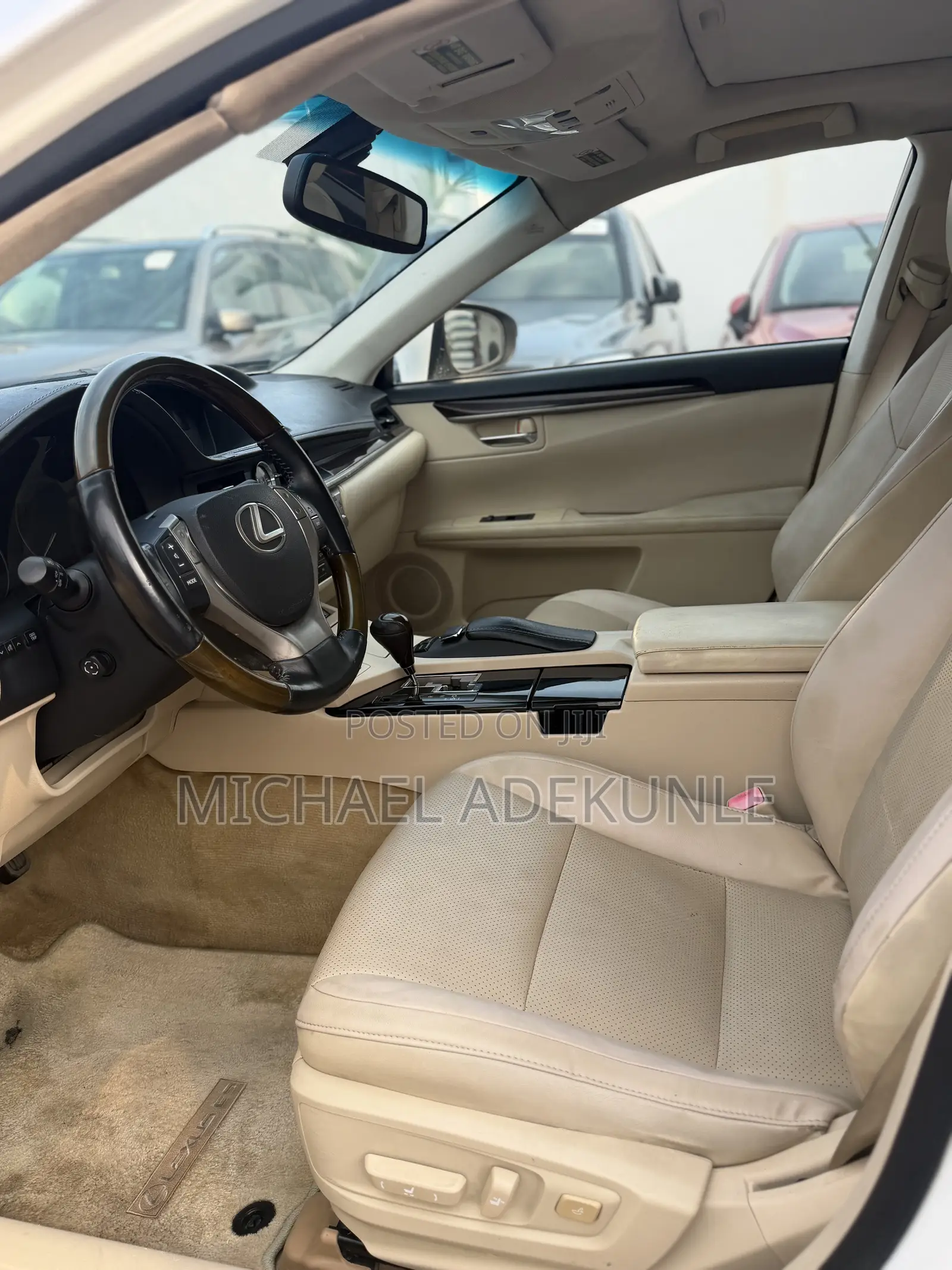 Lexus ES 2013 White