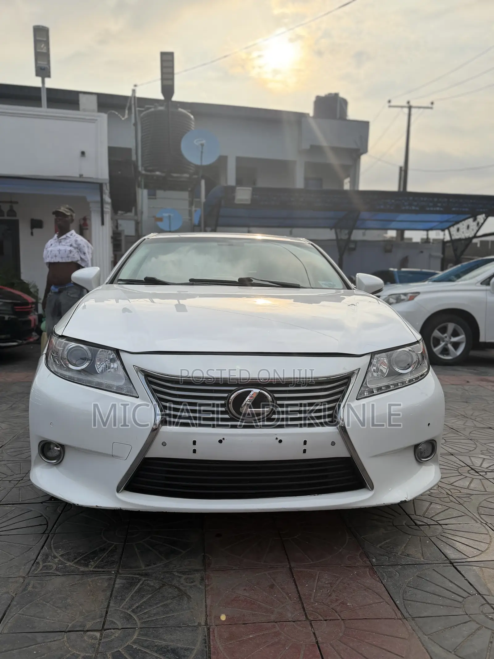 Lexus ES 2013 White
