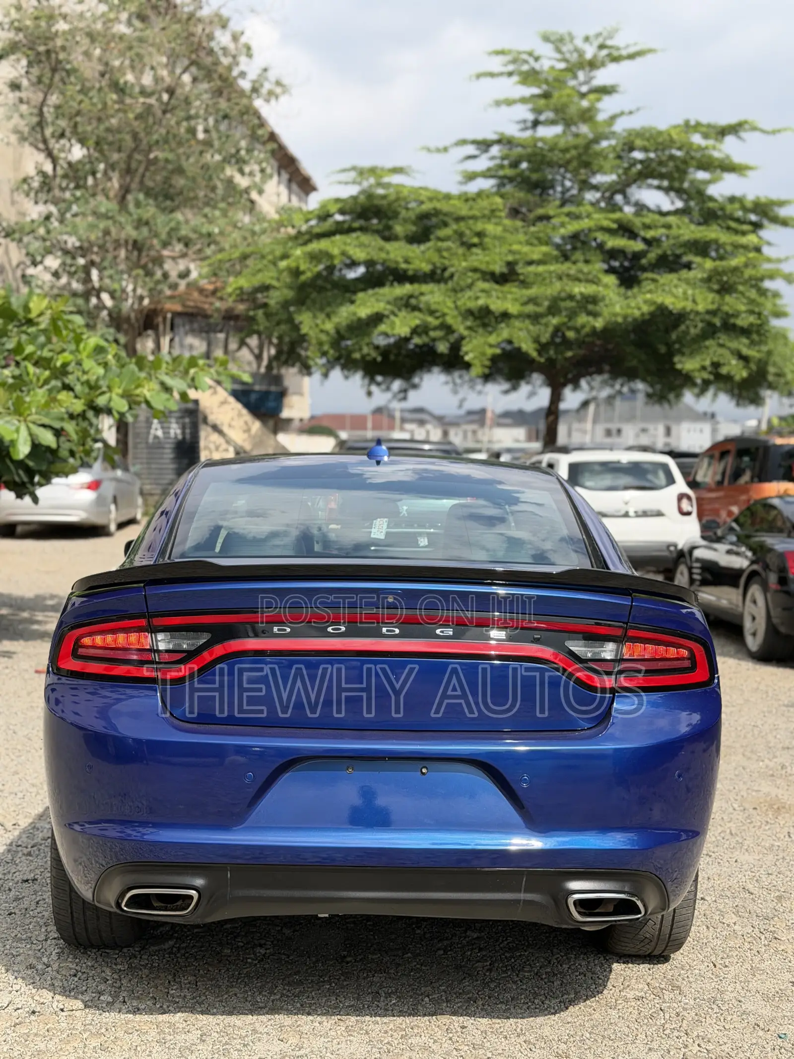 Dodge Charger 2020 Blue