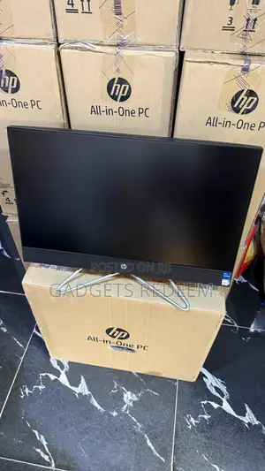 New Desktop Computer HP 200 G4 All-in-One 8GB Intel Core i5 SSD 512GB