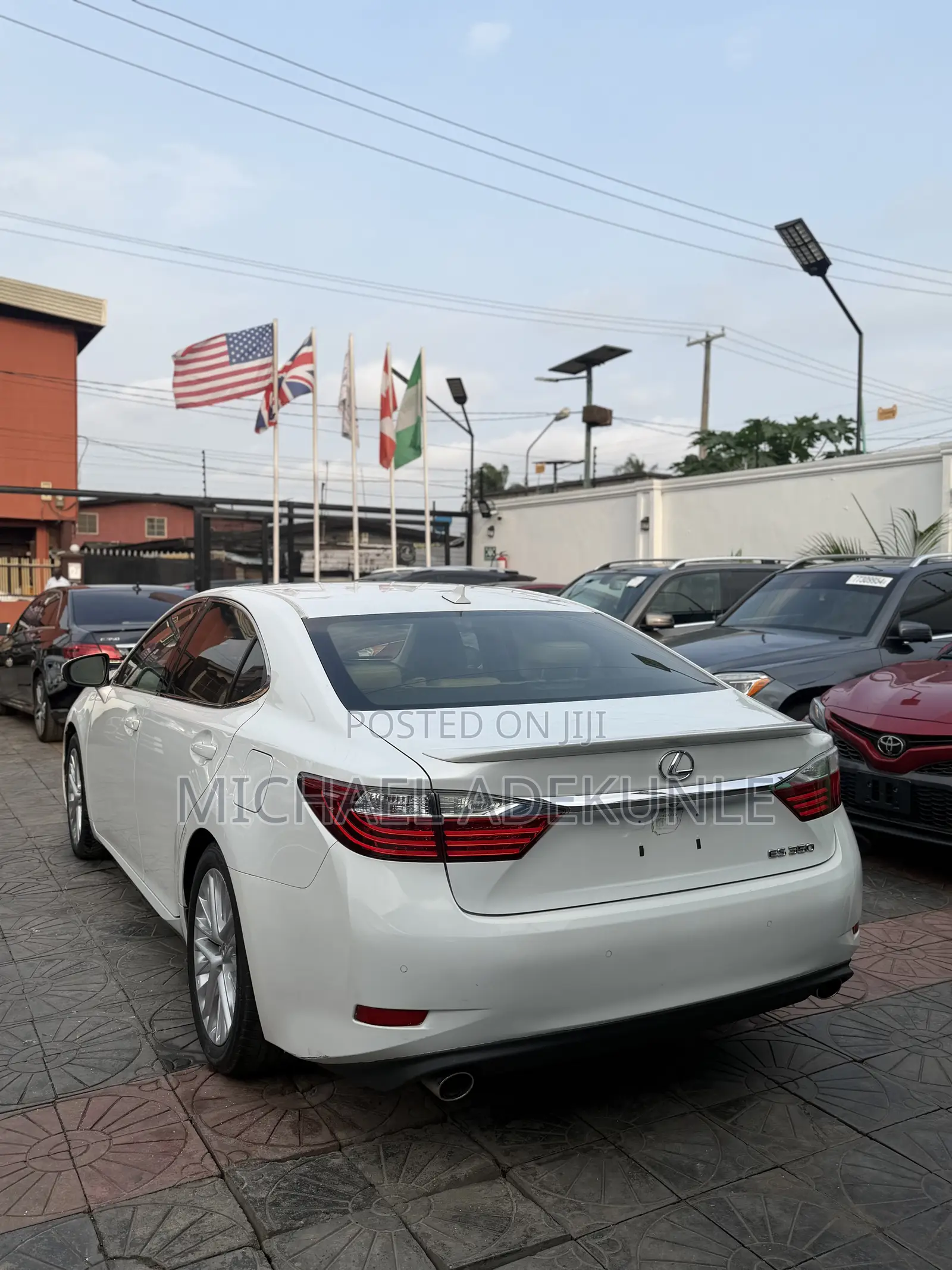Lexus ES 2013 White