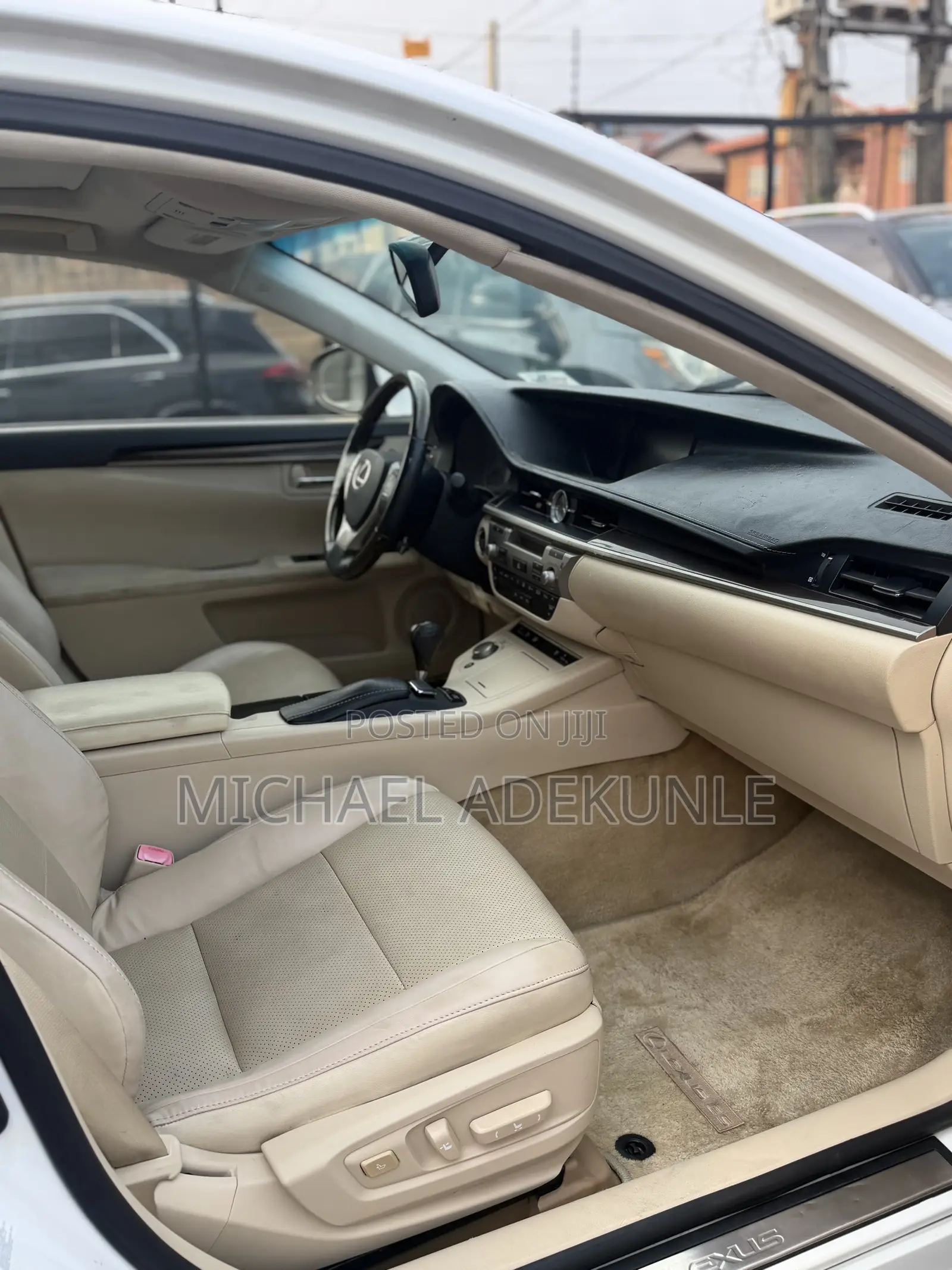 Lexus ES 2013 White