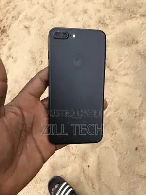 Apple iPhone 7 Plus 128 GB Black