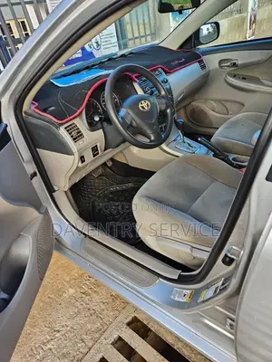 Toyota Corolla 2013 Silver