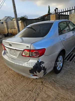 Toyota Corolla 2013 Silver