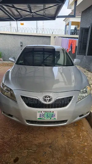 Toyota Camry 2009 Silver