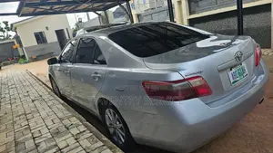 Toyota Camry 2009 Silver