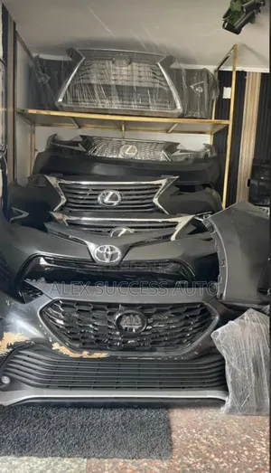 Complete Front Bumper Highlander 2020/2022 Available as Seen