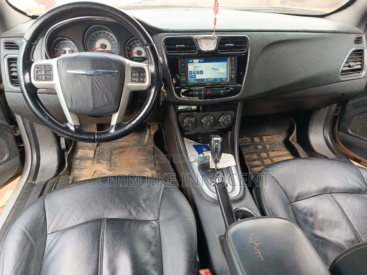 Chrysler 200 2012