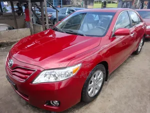 Toyota Camry LE 4dr Sedan (2.5L 4cyl 6A) 2011 Maroon