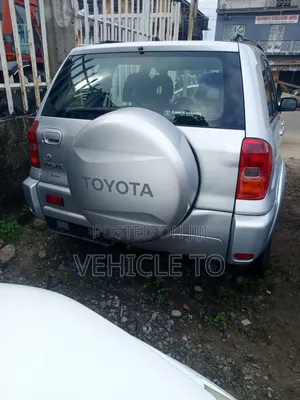 Toyota RAV4 Automatic 2003 Silver