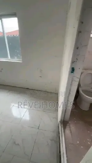 2bdrm Block of Flats in Shomolu / Shomolu for rent