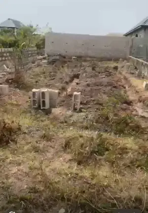 Half Plot of Land With Receipt and Deed of Assignment at Igbo