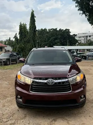 Toyota Highlander Limited 4dr SUV AWD (3.5L 6cyl 6A) 2015 Maroon