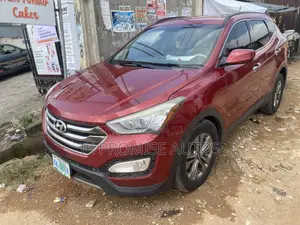 Hyundai Santa Fe 2016 Red