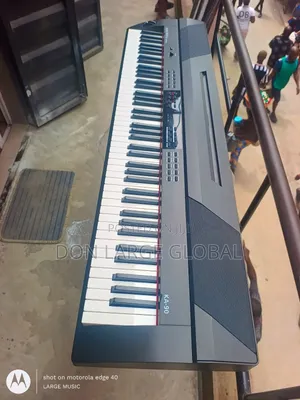 Kurzweil Ka-90 Keyboard