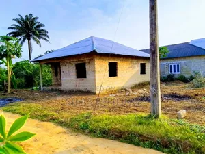 3bdrm Bungalow in Uyo for sale