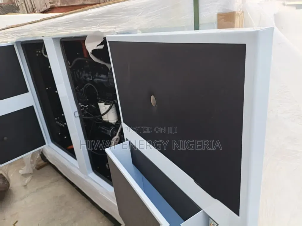 Perkins 150kva Soundproof Generator for Commercial Capacity