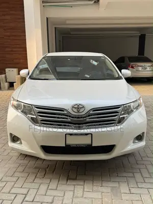 Toyota Venza 2010 White