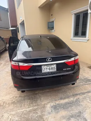 Lexus ES 2015 Black