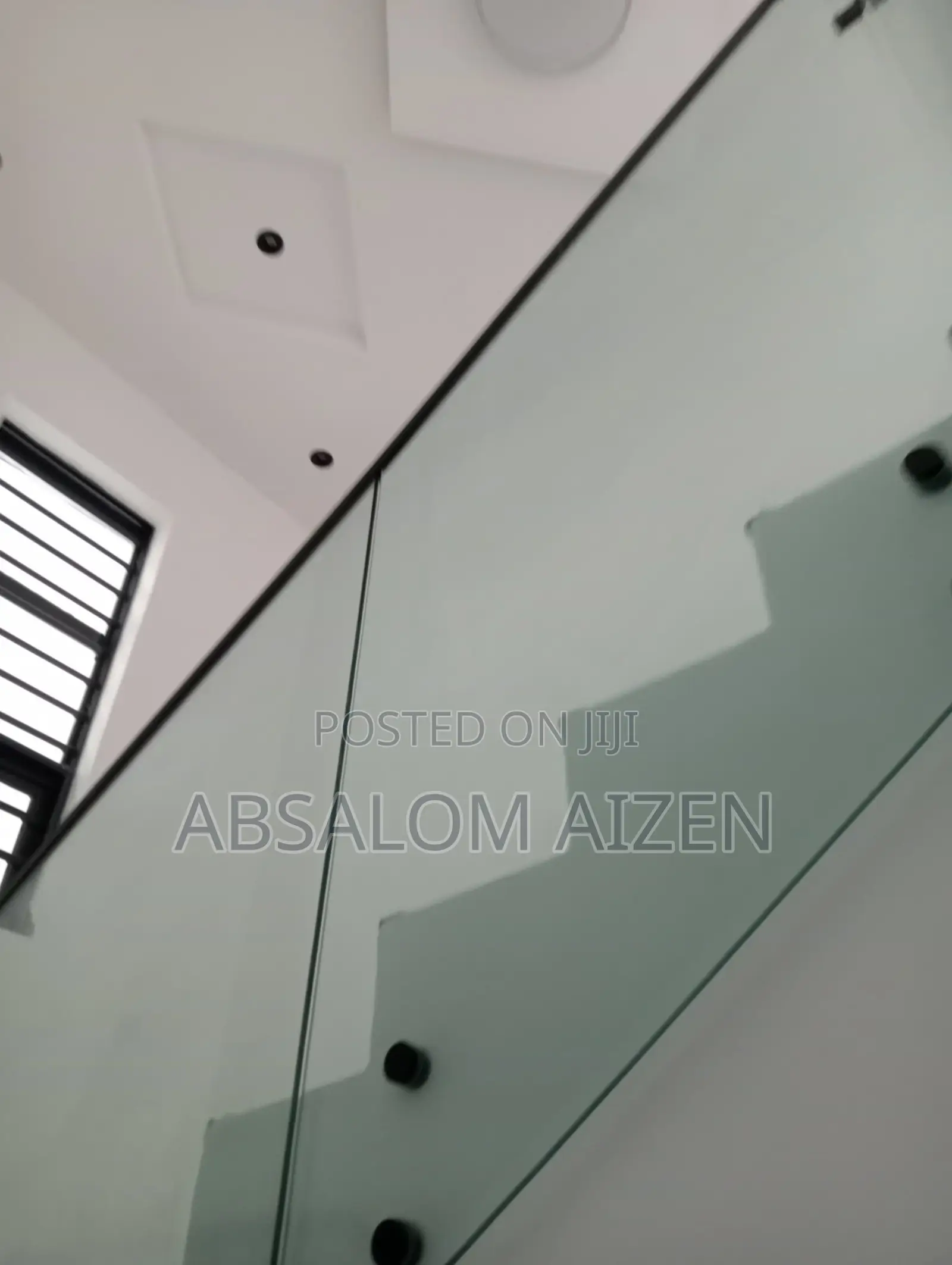 Fully Detached 6 Bedroom House With Bq