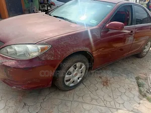 Toyota Camry 2003 Red