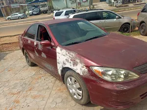 Toyota Camry 2003 Red