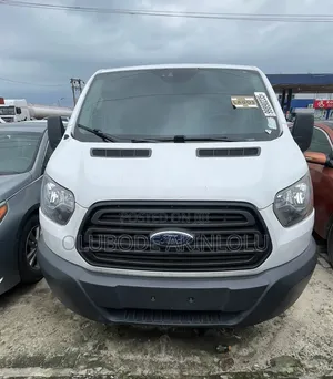 Ford Transit 2019 White