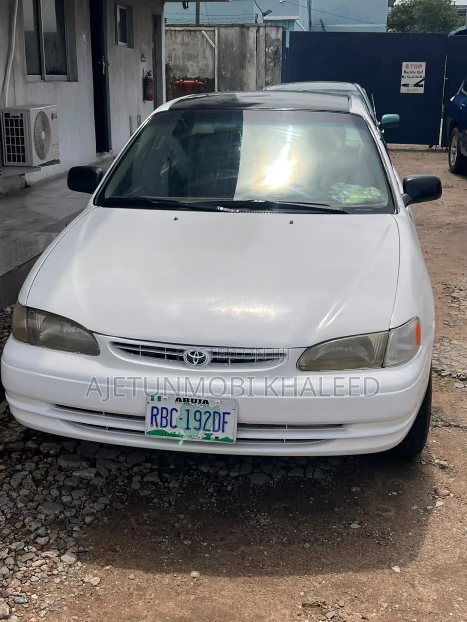 Toyota Corolla 2000 White